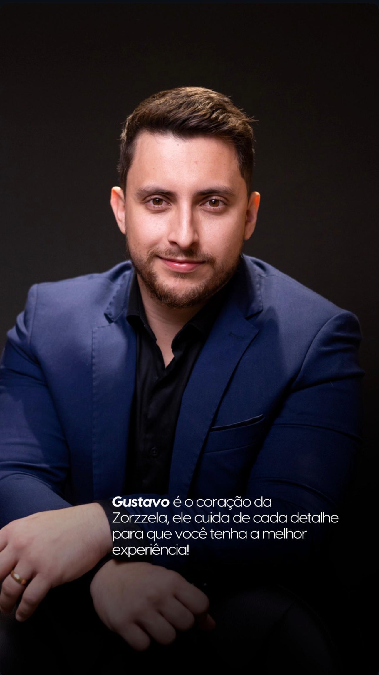 Dr. Gustavo Zorzzela trabalhando